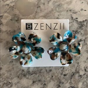 Zenzi Flower Earrings